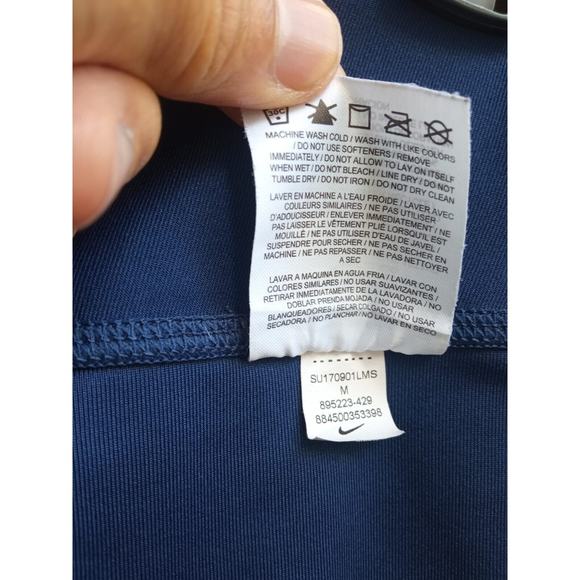 Nike Women's Leggings Blue Capri Pants Workout Athletic Blue Size M NWOT - Picture 8 of 8